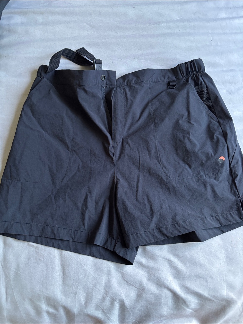 WonderyOutdoors Shorts - Picture 1 of 3